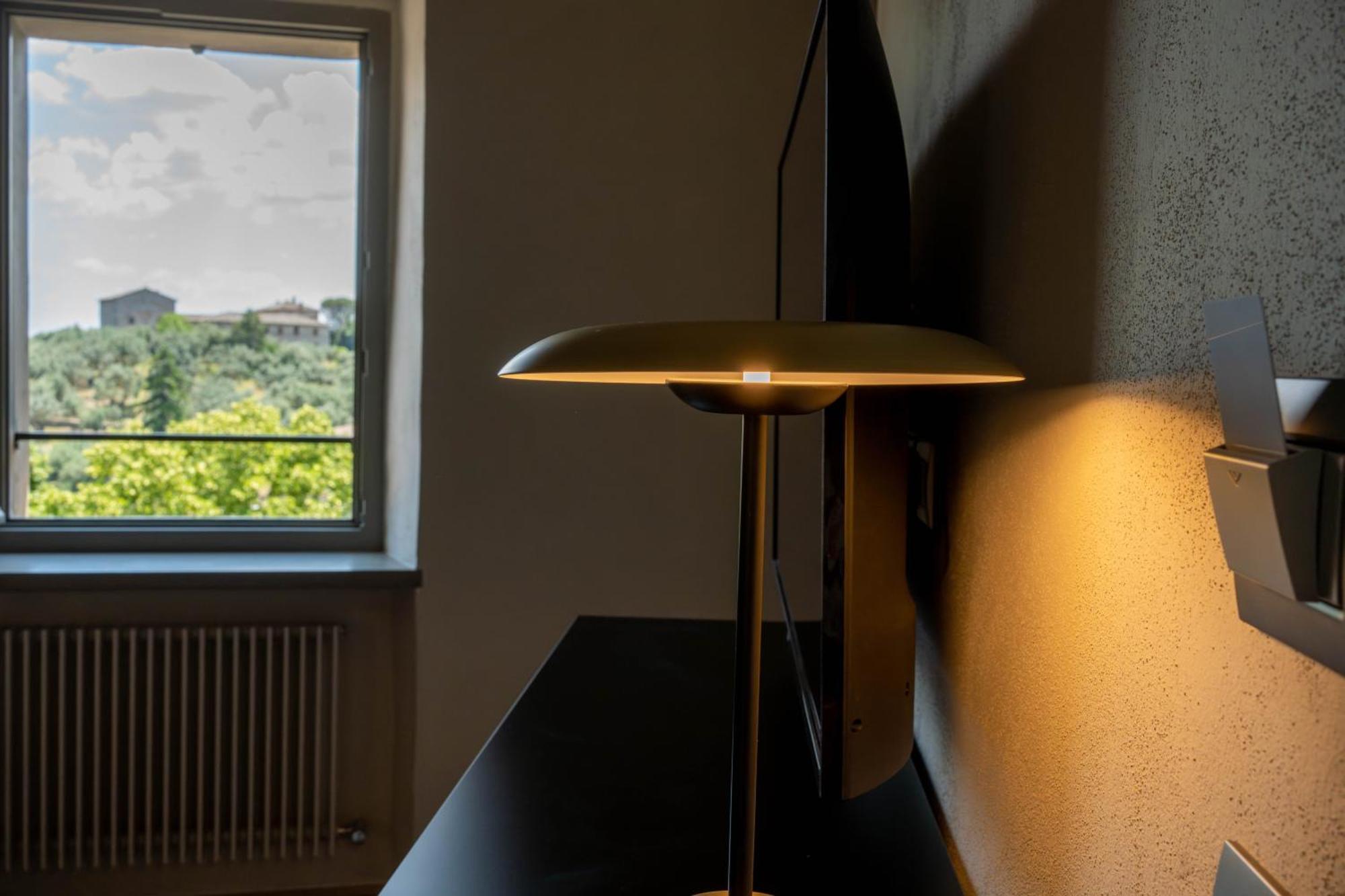 Forma Your Boutique Suite กอร์เชียโน ภายนอก รูปภาพ