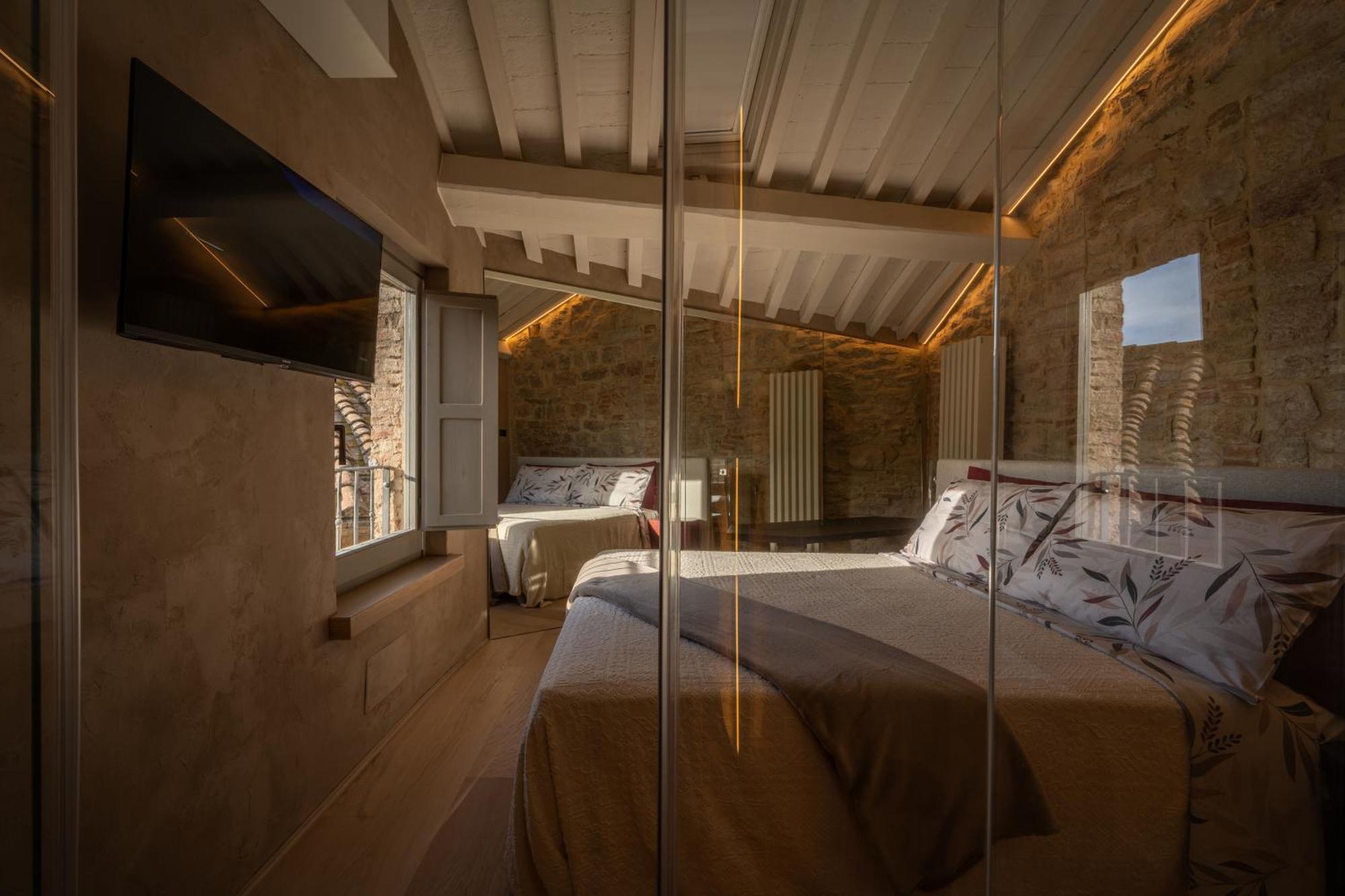 Forma Your Boutique Suite กอร์เชียโน ภายนอก รูปภาพ